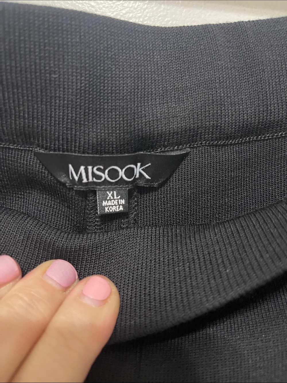 NWOT $400 Misook TWO PIECE Tunic Top and Pull on Pants Black Size XL - Picture 4 of 10